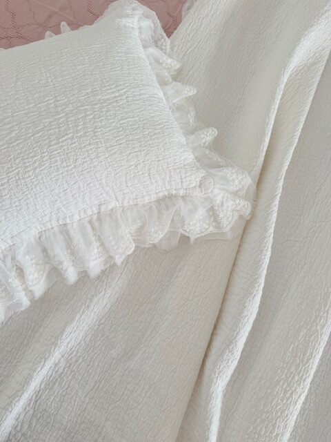 Plaid blanco con flecos